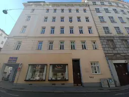 2 Kellerabteile als Lagerfläche in zentraler Lage mit U-Bahn Nähe! Lagerfläche rund 10,23m²!