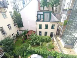 3-Zimmer Wohnung mit viel Potential! Smartes Layout im gepflegten Altbau mit Lift! Nähe Schubertpark!
