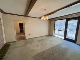 Charmante 3-Zimmer-Wohnung in 1140 Wien – Ihre Sanierungschance mit Loggia!
