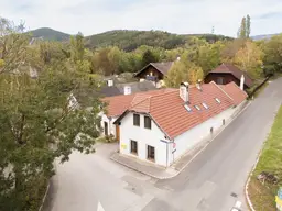 Kleines Anwesen für Pferdefreunde