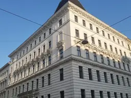 Generalsanierter Altbau beim Rathaus