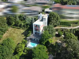 Architektenvilla mit traumhaftem Fernblick!