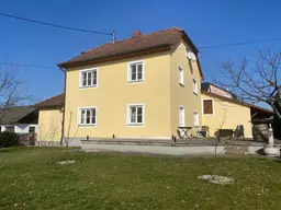 Großes Haus mit vielfältigen Nutzungsmöglichkeiten in Schwertberg