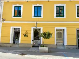 Repräsentatives Geschäftslokal mit Stil und Substanz – im Herzen von Perg