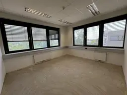 Büro mit Parkplätzen im Grazer Süden