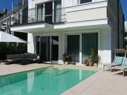 Luxuriöse Villa in Bestlage von Döbling mit großem Garten und Pool !