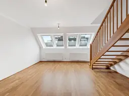 Dachgeschoßmaisonette 2 Zimmer in Toplage 1090 Wien !