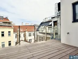 Traumhafter Dachgeschoss-Erstbezug in begehrter Lage!