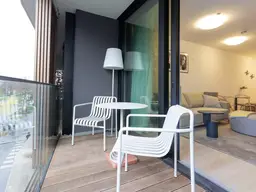 Ideal für Anleger! Exklusiver, voll möblierter Neubau mit Loggia am Donaukanal!