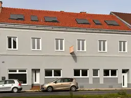 Top-Objekt für Unternehmen! Erstbezugs-Büro, Lager, Hebebühne – alles in einem nächst Innenstadt Wiener Neustadts