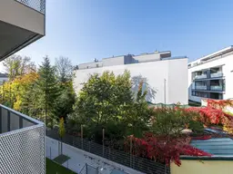 Erstbezug! Traumhafte 3-Zimmer-Terrassen-Wohnung nächst Innenstadt und Bahnhof | Tiefgaragenplatz | Herrlicher Grünblick | Ruhe des Innenhofs