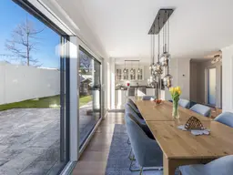 Architektenhaus mit genialem Stadtgarten | 5 Zimmer | 2 Autostellplätze | Privatsphäre