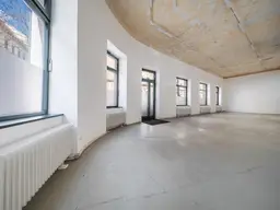 Außergewöhnliches Loft-Atelier mit 330 m², imposanter Raumhöhe &amp; einzigartiger Sichtbarkeit