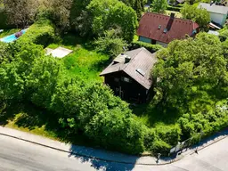 TRAUMGRUNDSTÜCK in der Wienerwaldgemeinde Gablitz! Über 1.700 qm Eigengrund - Teilung in 2 Parzellen möglich