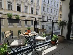 NEUBAUMIETE MIT LOGGIA - NÄHE HAUS DES MEERES
