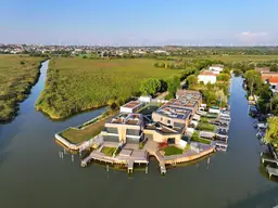 Exklusive Seevilla in Premiumlage am Neusiedlersee – möbliert/teilmöbliert zu mieten