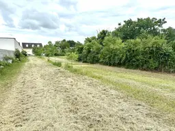 Baugrundstück mit Grünfläche in Tadten in Ruhelage