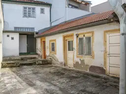 Sanierungsbedürftiges Wohnhaus im Zentrum von Mannersdorf