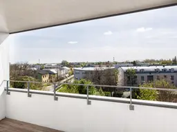 Wohnung im Dachgeschoß mit unverbaubarem Seeblick - Top 6