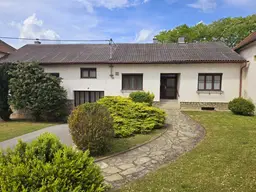 Zwei separate Wohneinheiten, Nebengebäude, Innenhof, vielfältige Nutzung, große Fläche, tolle Lage - 4.361 m² Bauland in Aspersdorf bei Hollabrunn