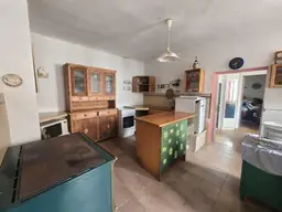 Traditionelles Bauernhaus – sanierungsbedürftig in 2051 Zellerndorf