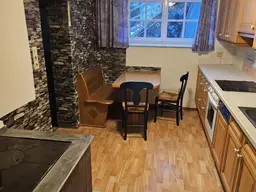 Erdgeschoss-Wohnung mit Terrasse und Garten