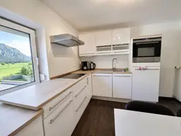 "Mehr Raum zum Ankommen" - Vollmöblierte 3 Zi.-Wohnung mit Balkon und Gartenoption zu vermieten