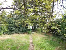 Traumhaftes Baugrundstück für Ihr Eigenheim in Brunn am Gebirge mit Baugenehmigung