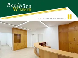 Ansprechende, geräumige Praxis-/Büroräumlichkeiten Nähe Krankenhaus
