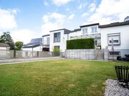 Ihr Rückzugsort in der Stadt – stilvolles Reihenhaus mit Garten
