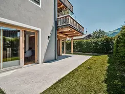 Garten-Maisonette-Wohnung mit Chalet-Charme und Bergpanorama