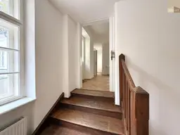 Repräsentative Praxis- / Bürofläche in Toplage Baden – ca. 215 m² mit Terrasse &amp; vielseitiger Raumaufteilung!