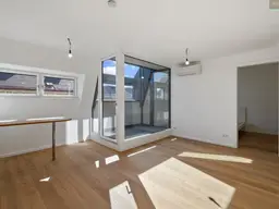 Charmante Dachgeschoßwohnung mit Terrasse