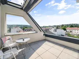 Hochwertig ausgestattete Penthousewohnung mit Terrasse in Toplage