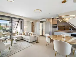 Hochwertiges 2-Zimmer-Penthouse mit Terrasse in Toplage
