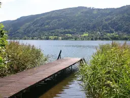 Romantischer Seebungalow am Ossiacher See