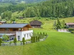 Charmantes Landhaus in erhöhter Lage von Jochberg