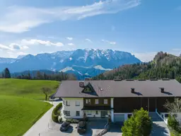 4-Zimmer Dachgeschoss Wohnung in Aussichtslage