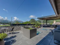 Designer Penthouse mit traumhafter Dachterrasse