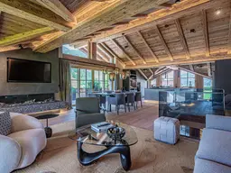 Exquisite Dachgeschosswohnung in begehrter Lage von Jochberg