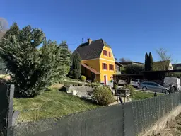 Modernisiertes Einfamilienhaus mit vielen Extras