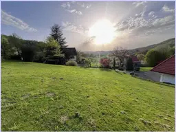 Sichern Sie sich diese Aussichtslage! 1000m2 Baugrund in bester, sonniger, ruhiger Lage!