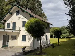 Einzigartiger Kraftort im Drautal - Wohnhaus mit Parkanlage und Wald