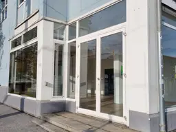 "ECKLOKAL - ZENTRALE LAGE - EGGENBERG!!!"