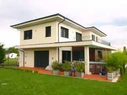 Neuwertige Villa in Schachendorf: 5 Zimmer, Garten, 3 Terrassen für 980.000 €!