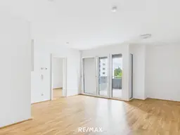Anlegerhit! 2 Zimmer Wohnung mit großer Loggia und perfekter Anbindung ERSTBEZUG