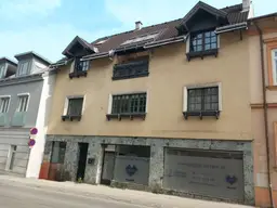 WOHN-GESCHÄFTSHAUS IM STADTZENTRUM PURKERSDORF