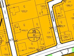 Eckgrundstück in Ortsrandlage 1.216 m²