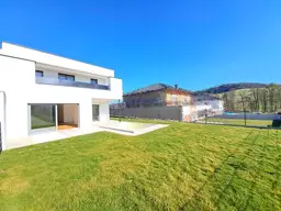 ERSTBEZUG! Exklusive Haushälfte mit Klima, Garage, Garten u. Pool