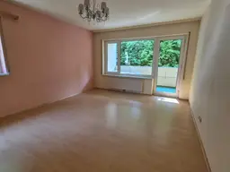2-ZIMMER-LOGGIA-EIGENTUM IN ZENTRUMSNÄHE
